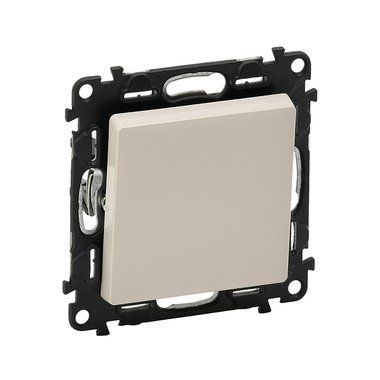 VALENA LIFE Legrand �������� ����� ����������� 1-��������� 752501