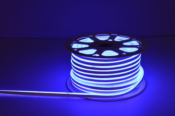 ���� ������ 220V 9.6W/m 120L/m IP67 ����� ������� 16�16 �� General