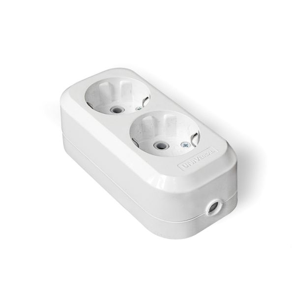 ������� 2-�������� c ����������� 16A  �����  Universal