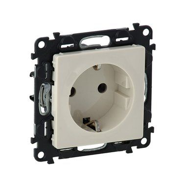 VALENA LIFE Legrand C������� ����� �������1-� � �����������. ������. ����� 753520