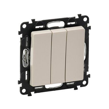 VALENA LIFE Legrand �������� ����� ����������� 3-��������� 752503