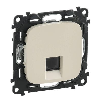 VALENA ALLURE Legrand �������� ����� ������� RJ45 ���.5 753840